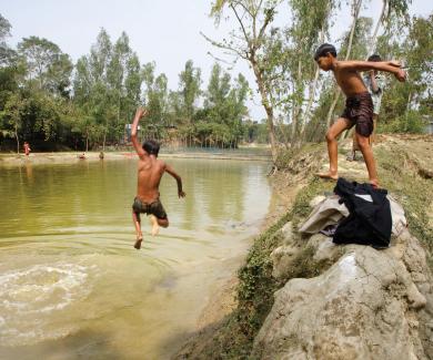 bangladesh_drowning_054